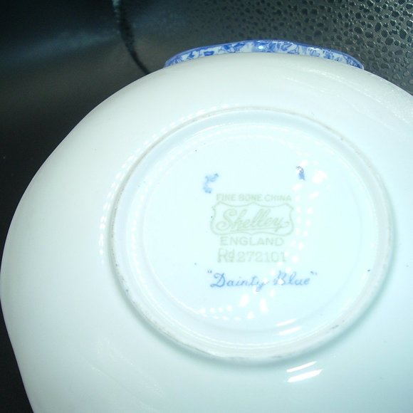 Shelley DAINTY BLUE Demitasse Teacup and Saucer, Vintage 1960's Fine Bone China - Picture 3 of 6